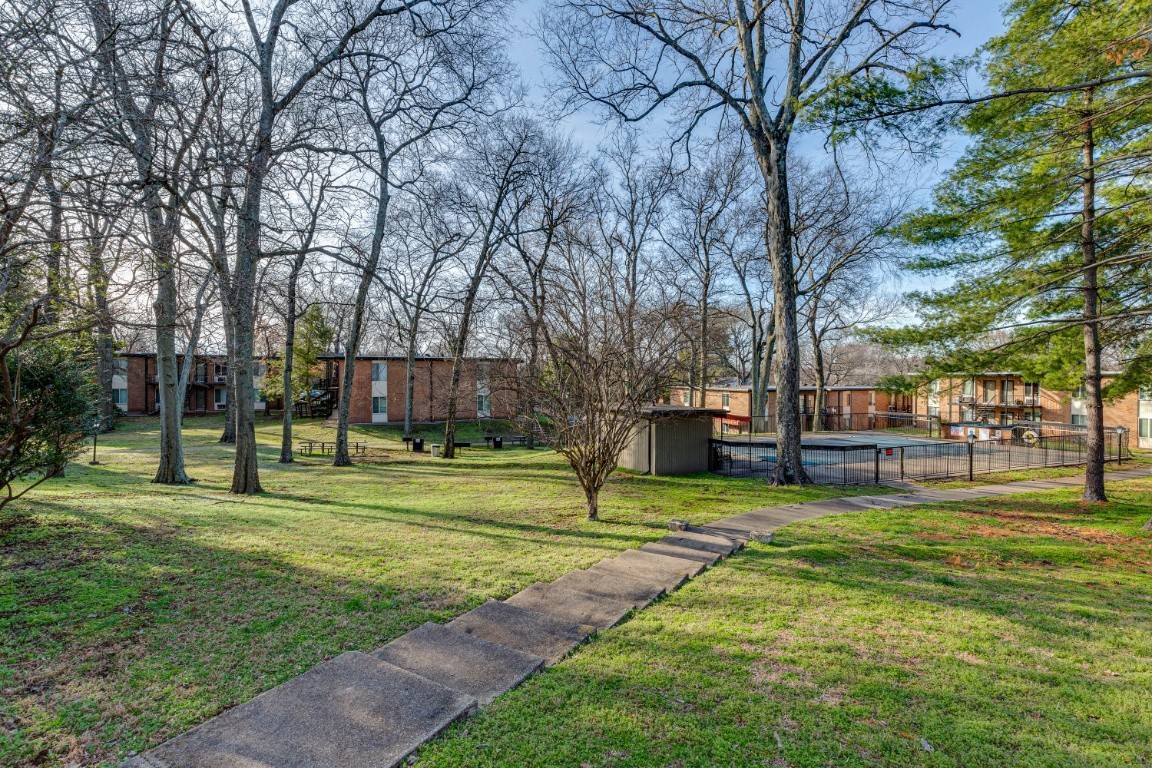 2601 Hillsboro Pike K5