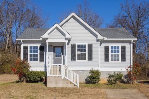 Photo of 3325 Curtis Hill Ct, Nashville, TN 37218 (MLS # 3062160)