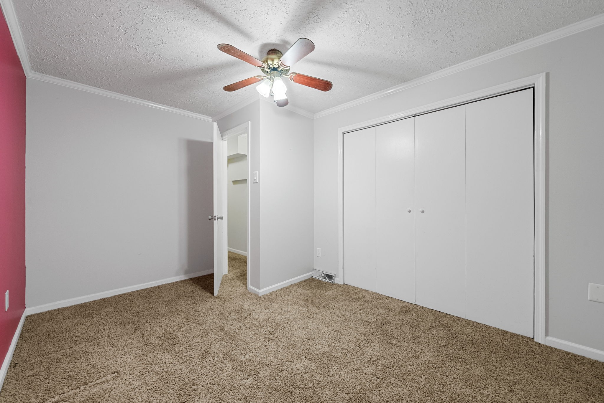 Clarksville, Tennessee 37042, United States, 3 Bedrooms Bedrooms, ,2 BathroomsBathrooms,Residential,Active,168150