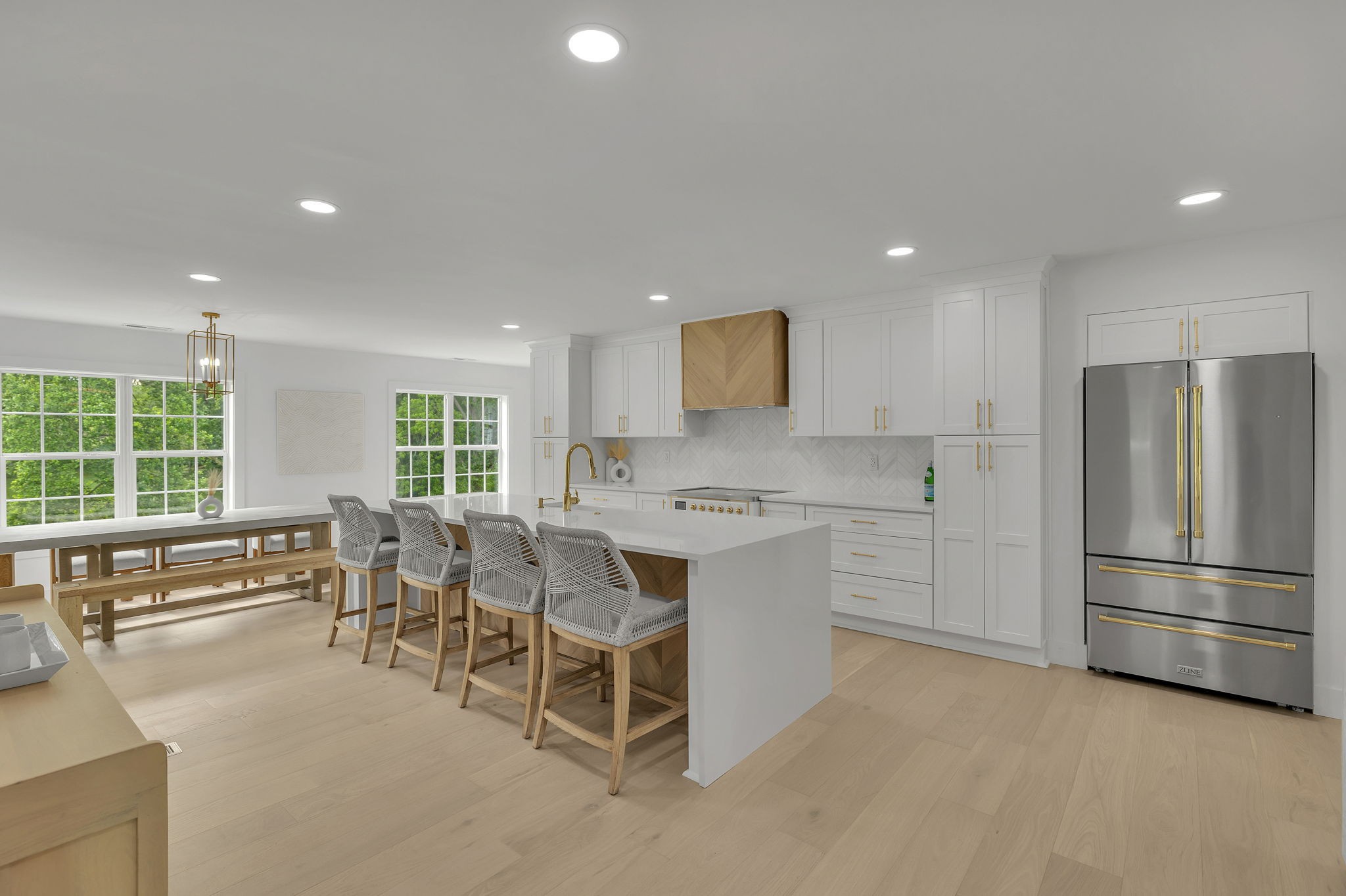 2028 Lewisburg Pike