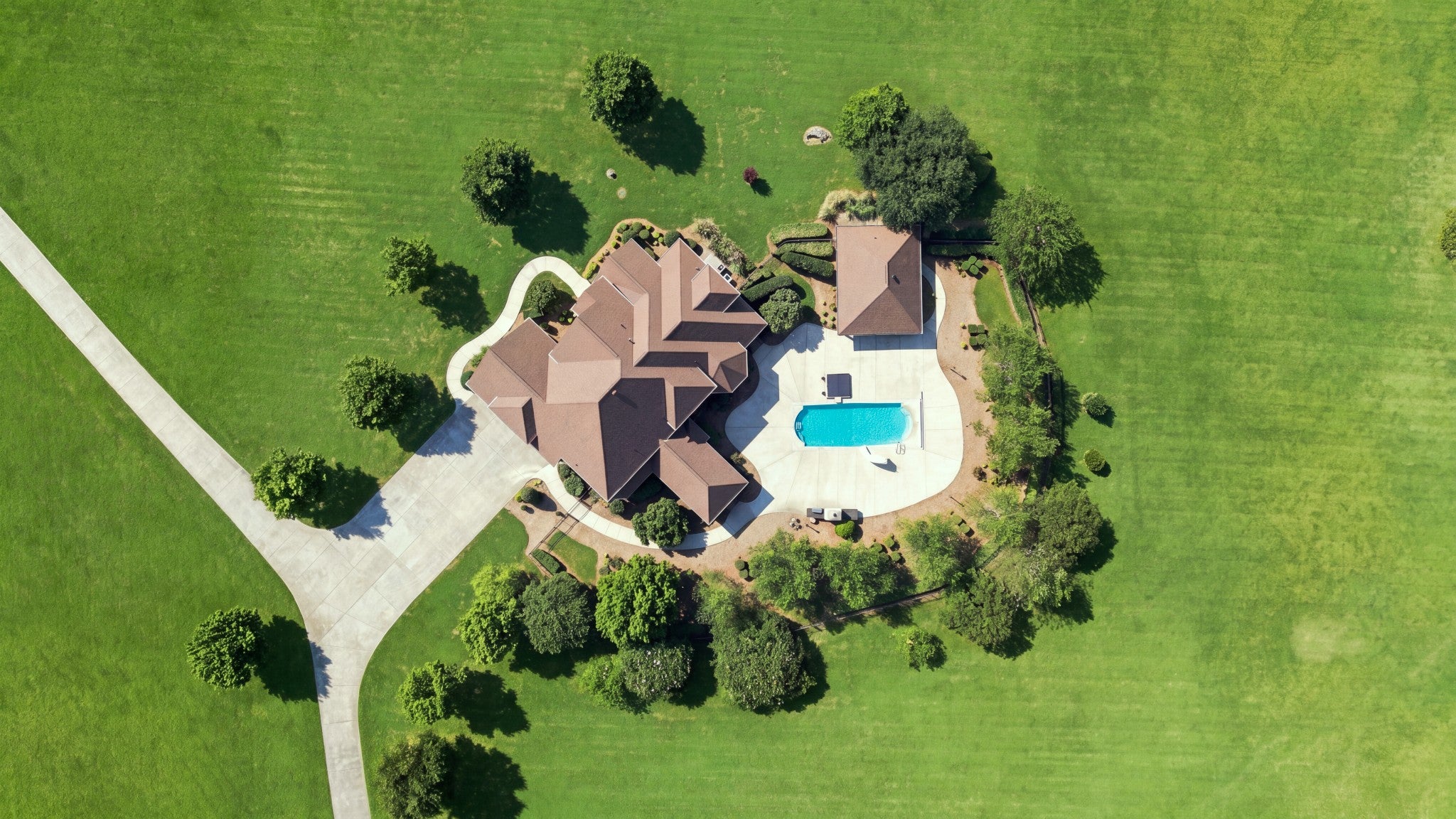 218 Steelson Way