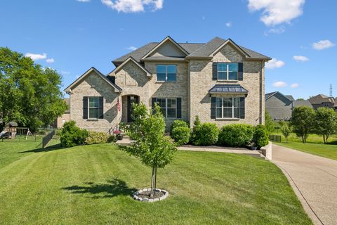 1153 Warlander Way Gallatin TN 37066