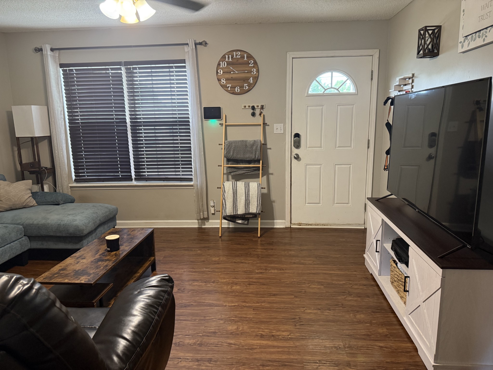 102 Bowers Ct