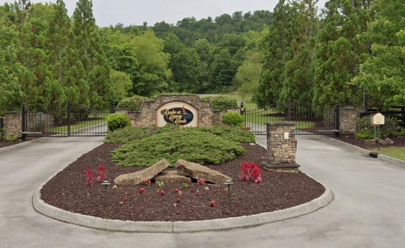 316 Caney View Dr