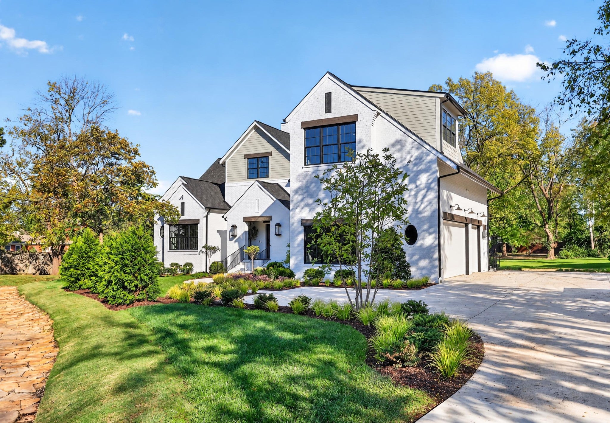 4514E Granny White Pike