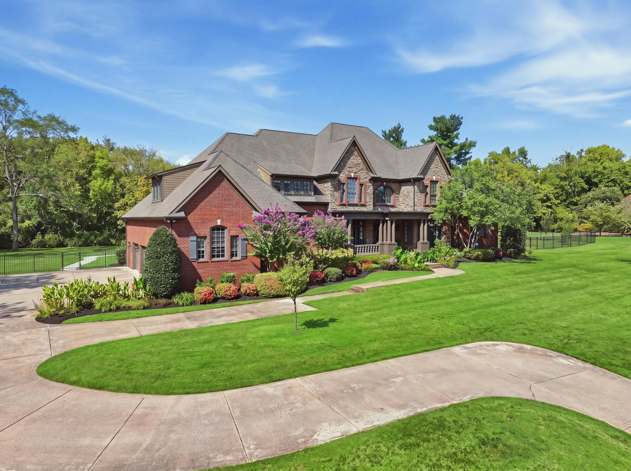 9649 Magnolia Ridge Way