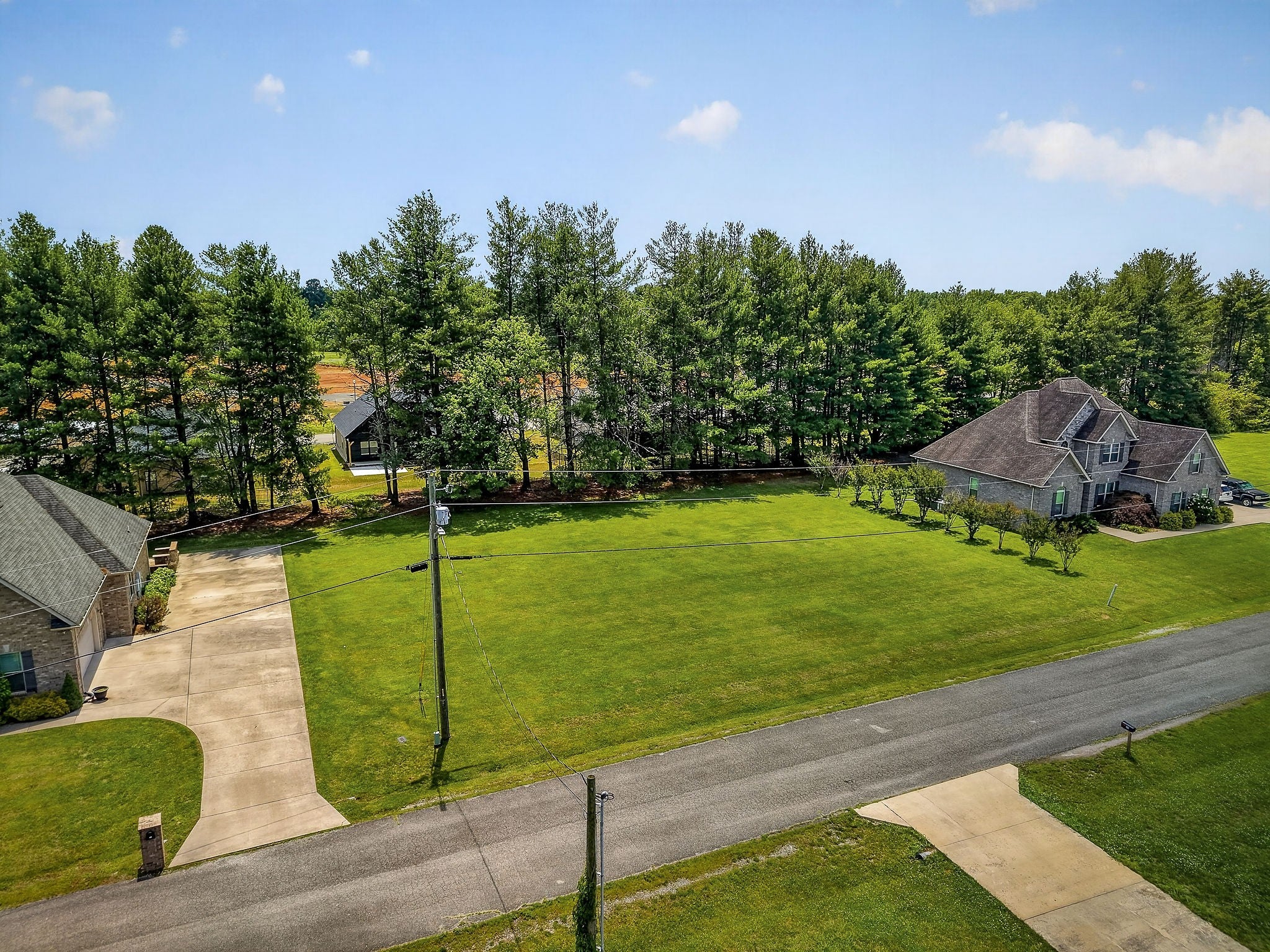 139 Chestnut Oak Ave