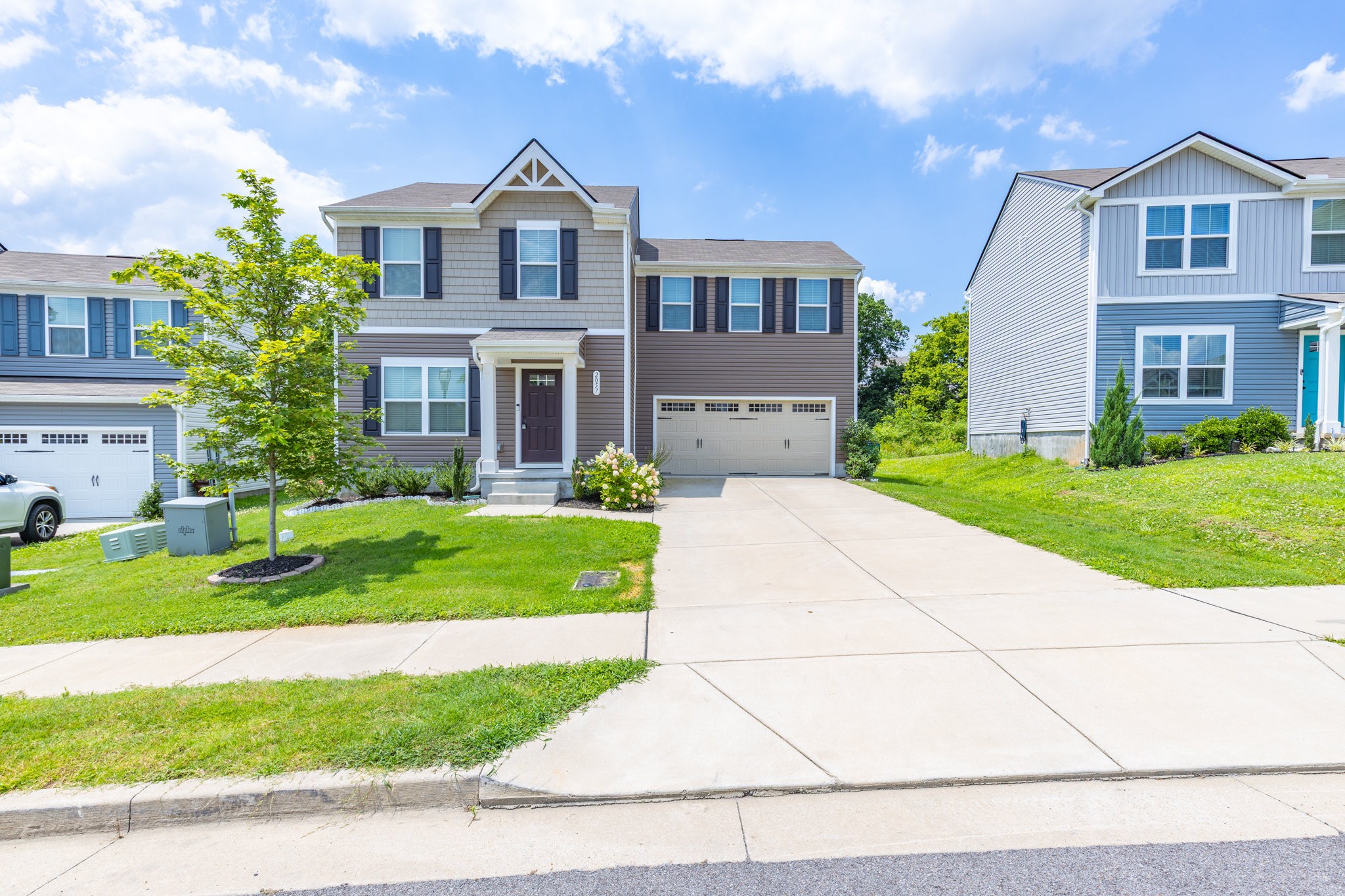 2057 Westchester Dr