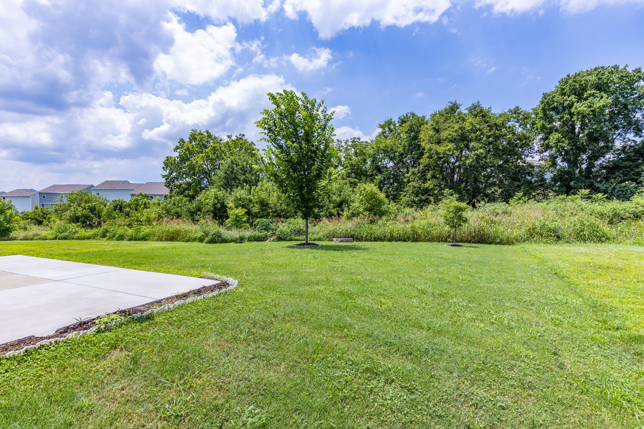 2057 Westchester Dr