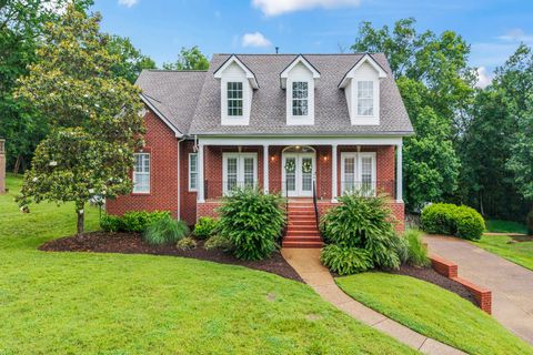 2276 Rolling Hills Dr Nolensville TN 37135