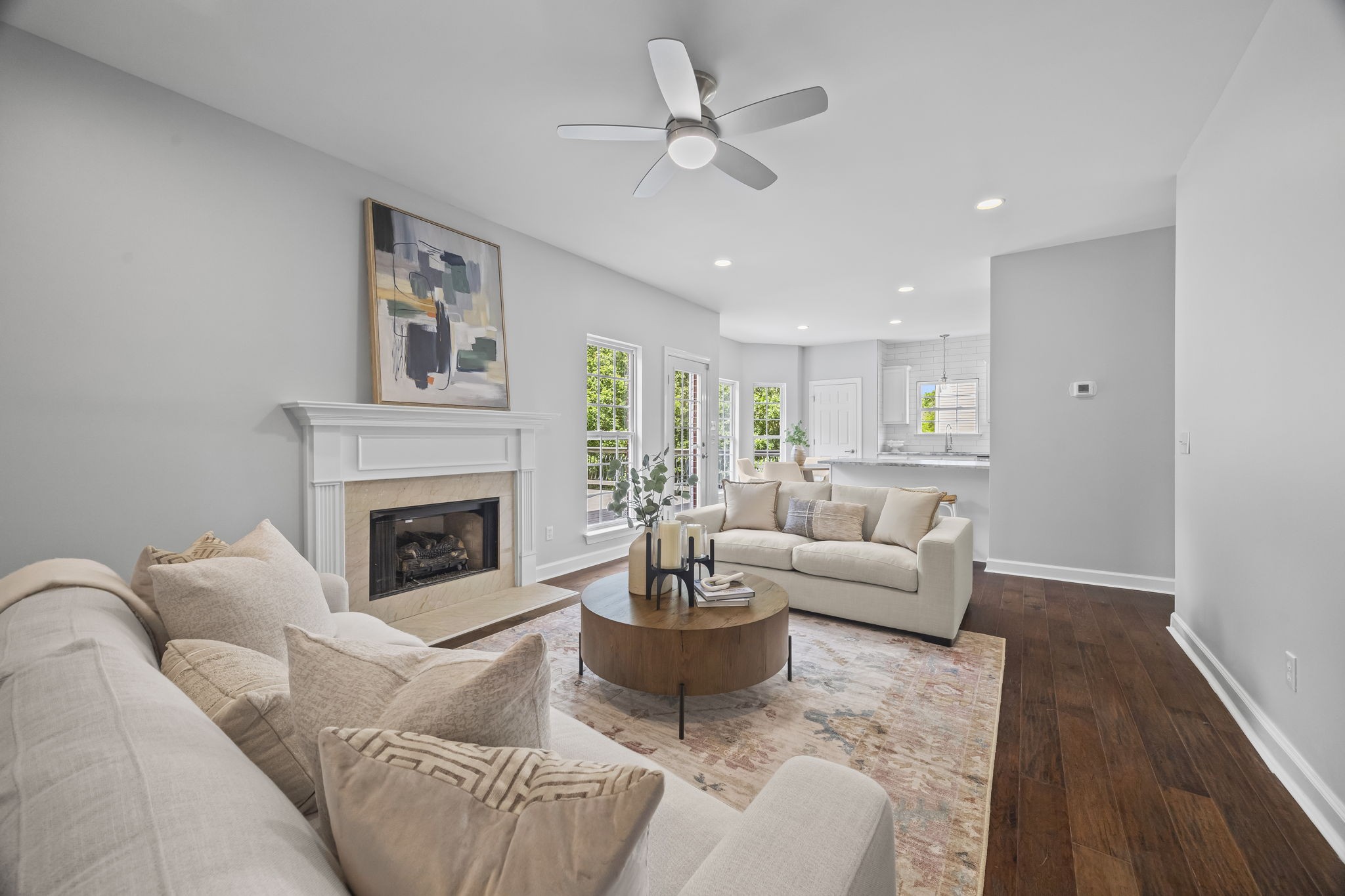 2276 Rolling Hills Dr