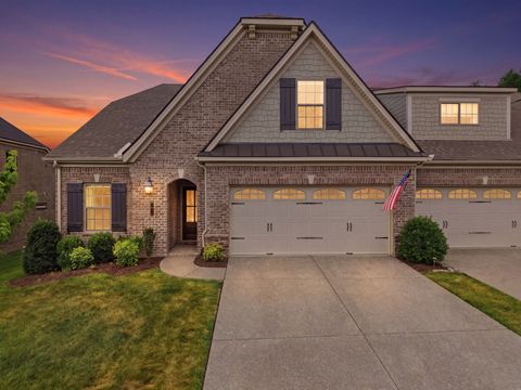 1043 Callaway Dr Lebanon TN 37087