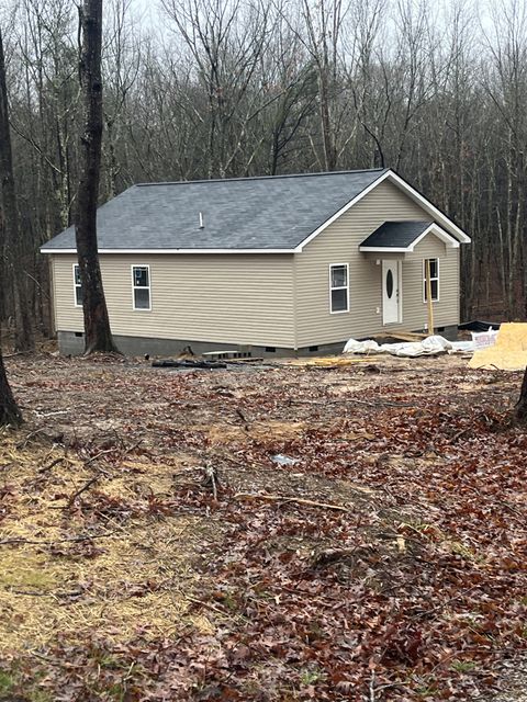 206 Central St Tracy City TN 37387