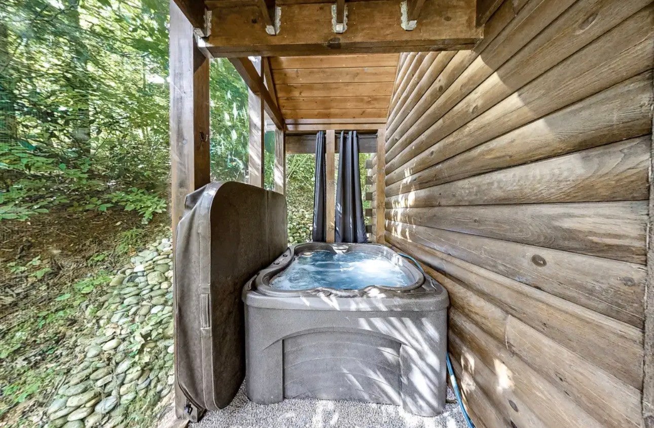 1634 Misty Hollow Way