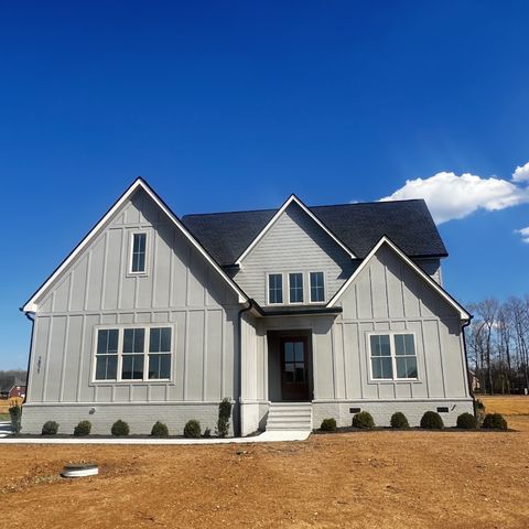 2821 Canfield Dr Murfreesboro TN 37128