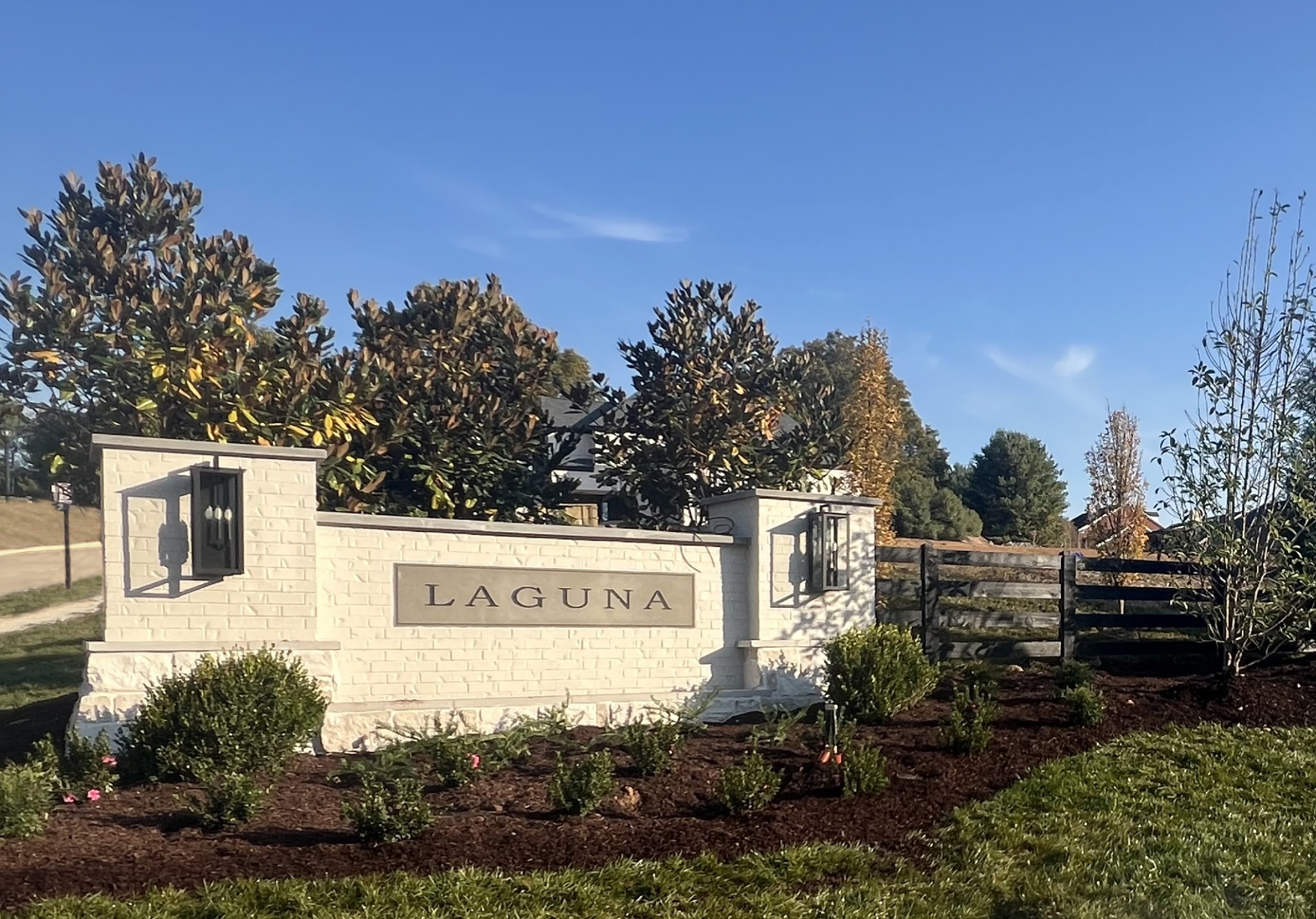 1006 Laguna Drive