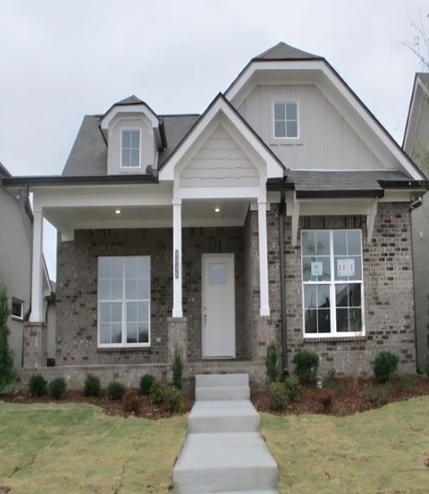 6046 Parkhaven Blvd Hermitage TN 37076