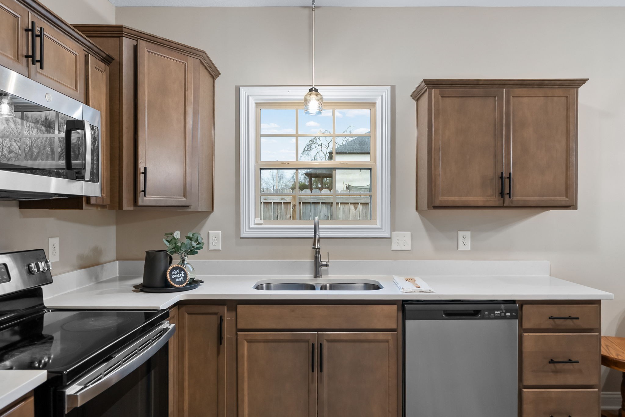 Oak Grove, Kentucky 42262, United States, 2 Bedrooms Bedrooms, ,2 BathroomsBathrooms,Residential,Active,257353