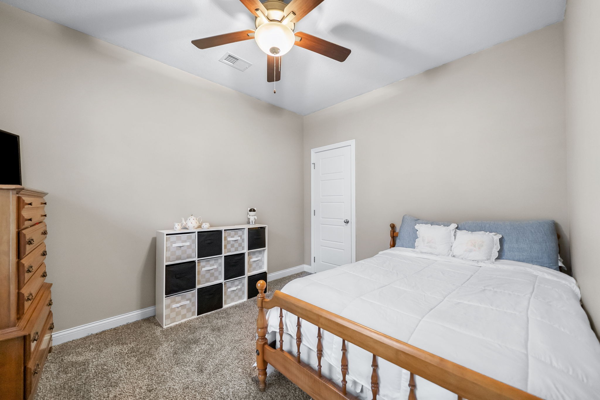 Oak Grove, Kentucky 42262, United States, 2 Bedrooms Bedrooms, ,2 BathroomsBathrooms,Residential,Active,257353