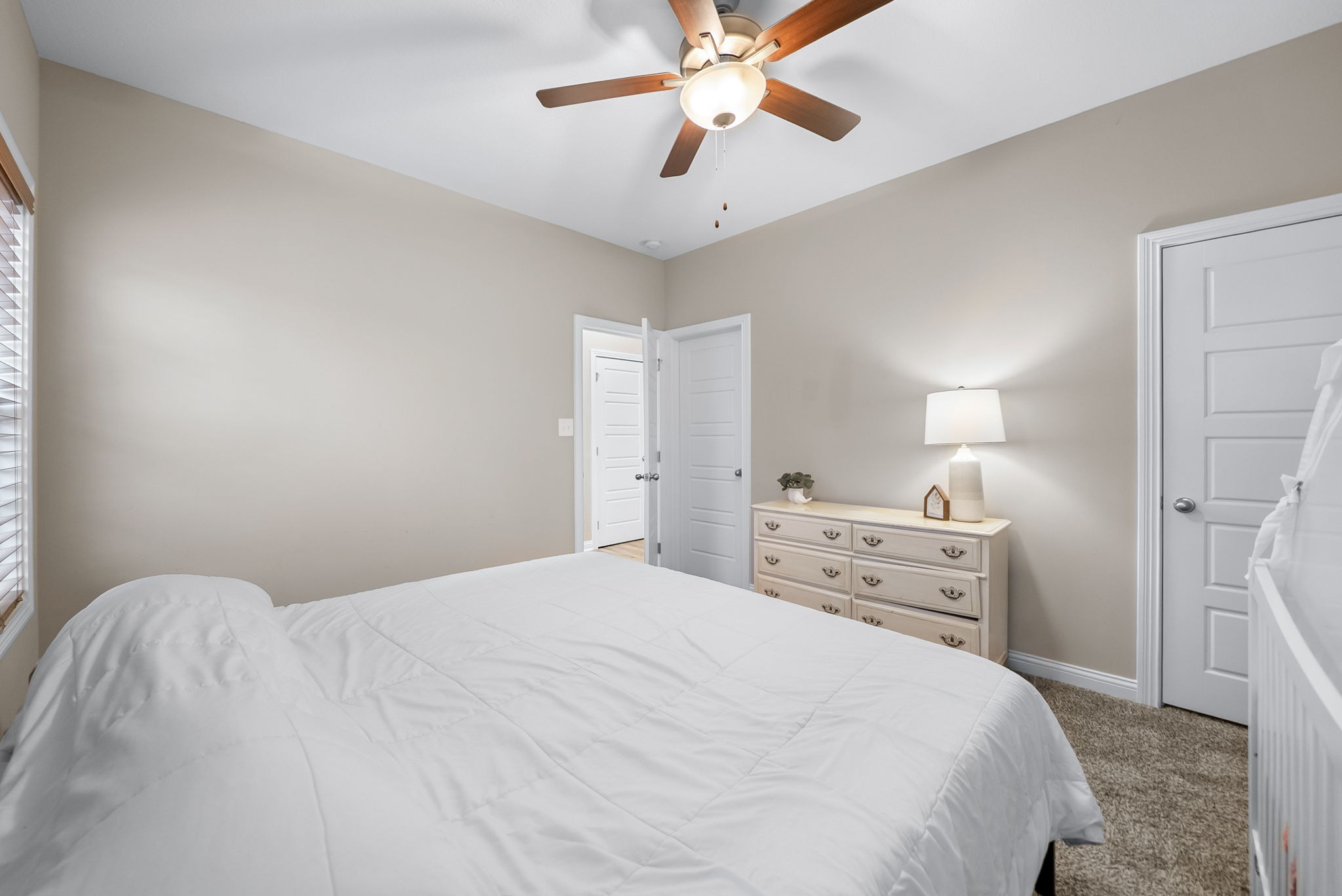 Oak Grove, Kentucky 42262, United States, 2 Bedrooms Bedrooms, ,2 BathroomsBathrooms,Residential,Active,257353