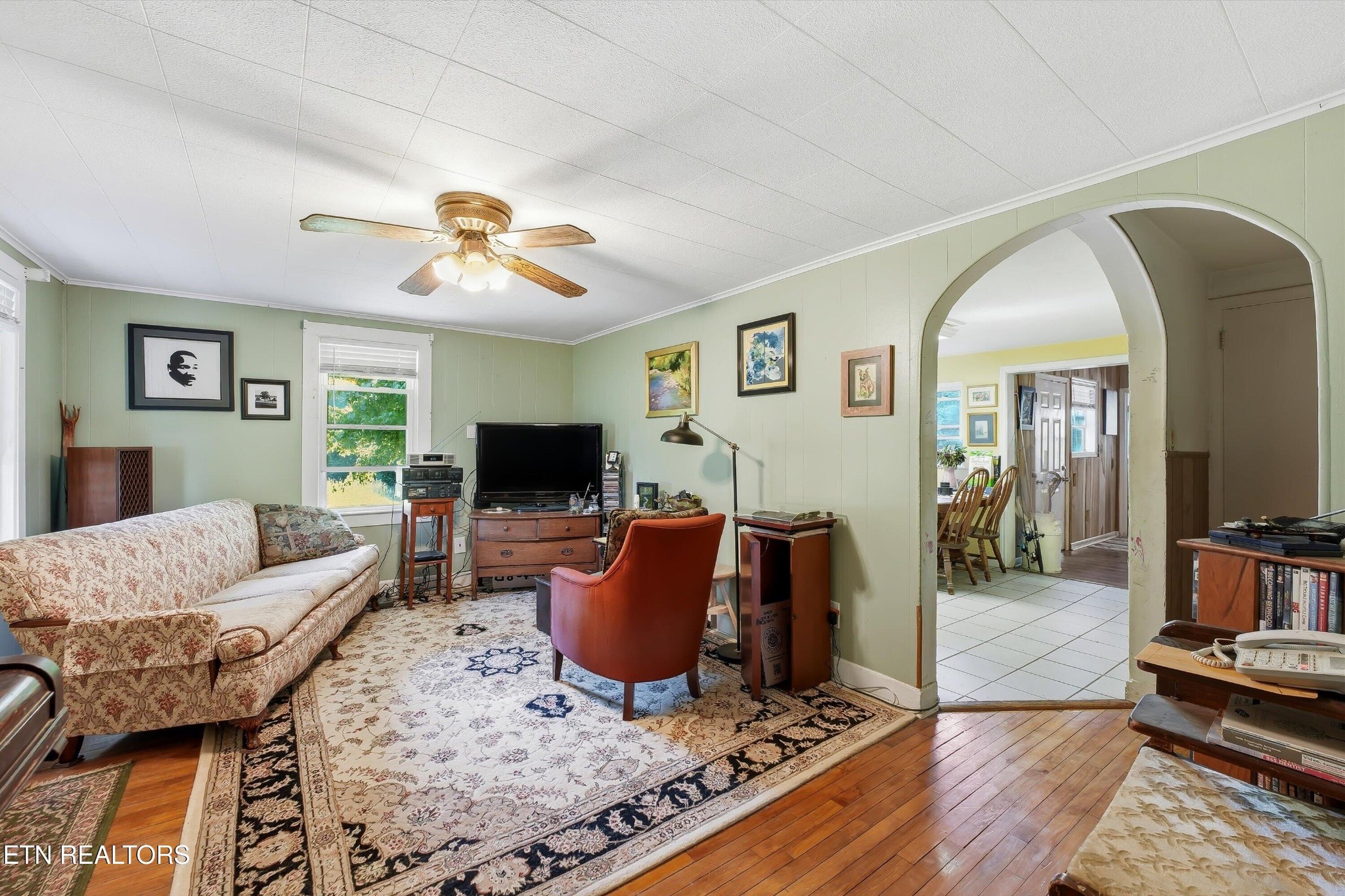 9613 Norris Fwy