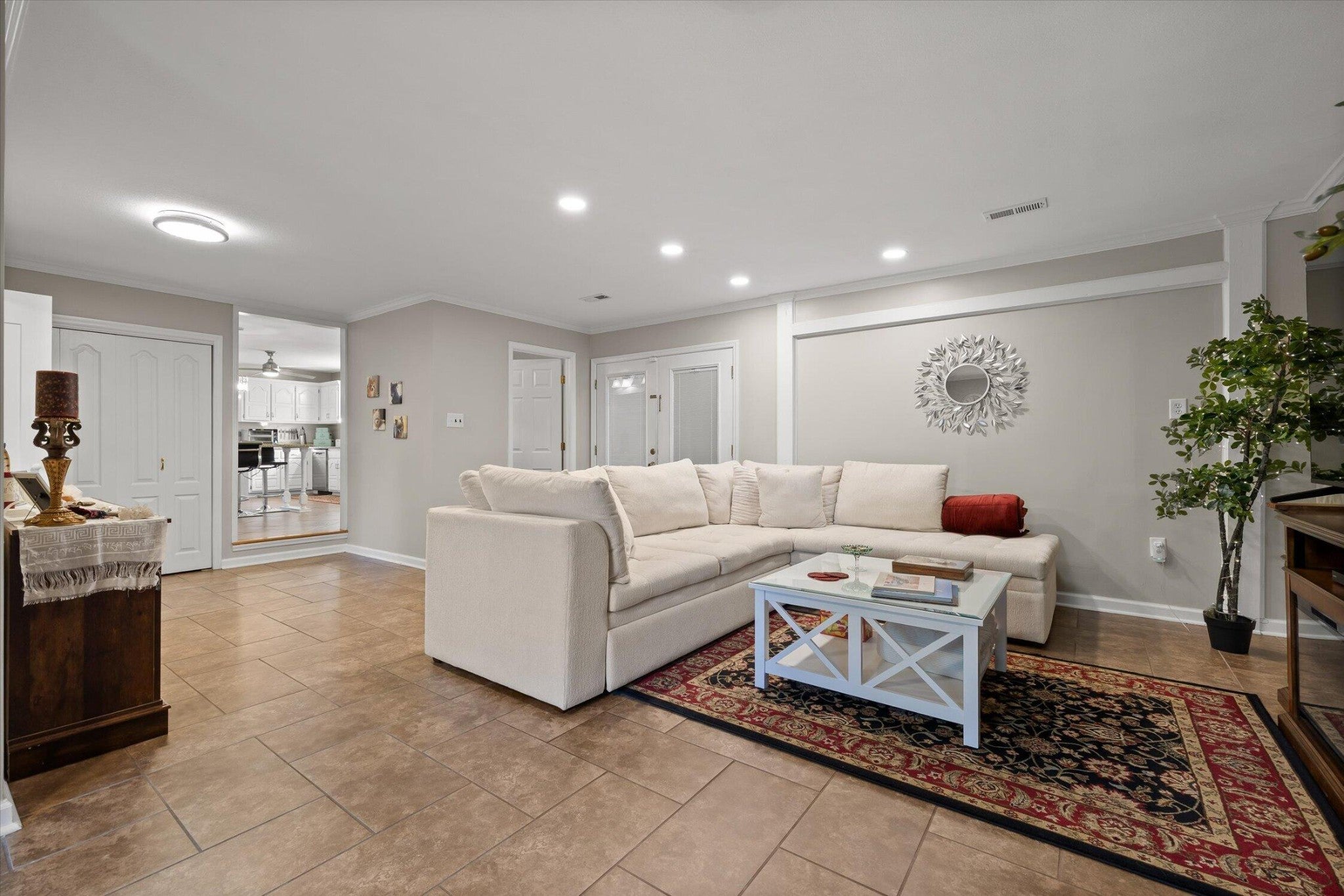 325 Battleview Drive