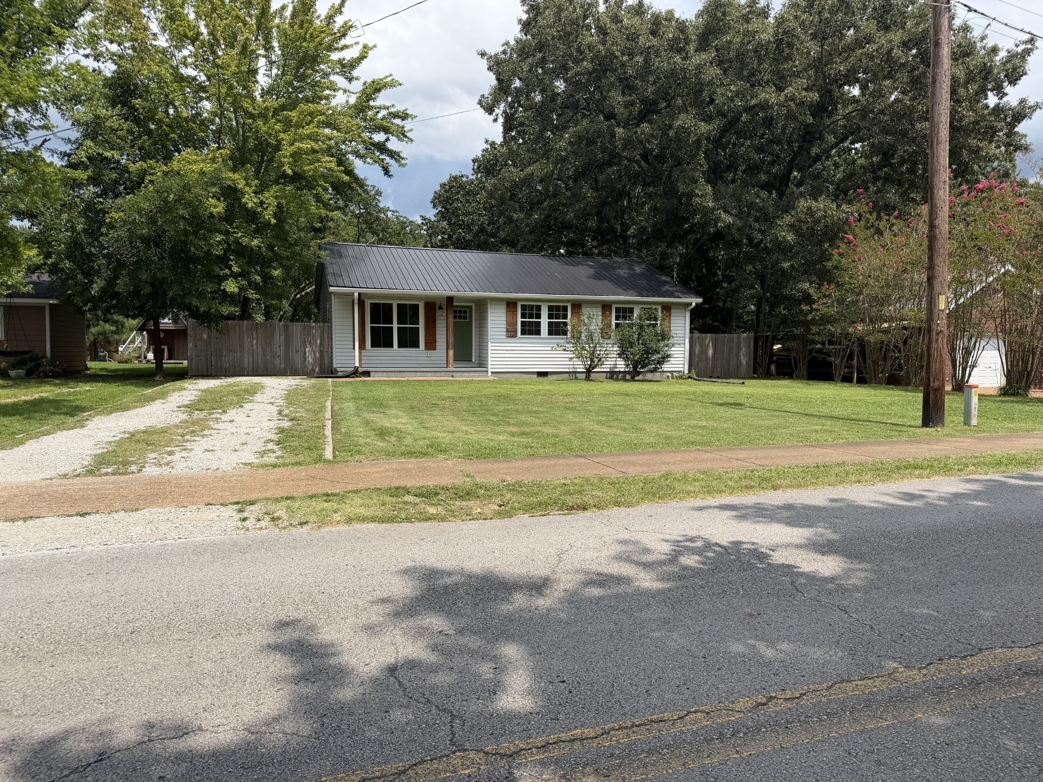 15 Forrest Ave
