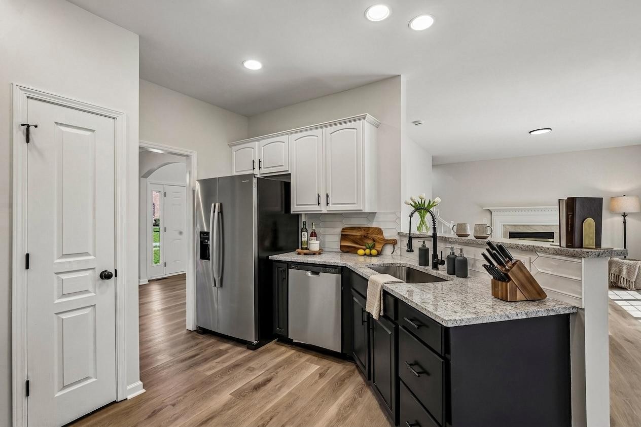 101 Fieldcrest Ct