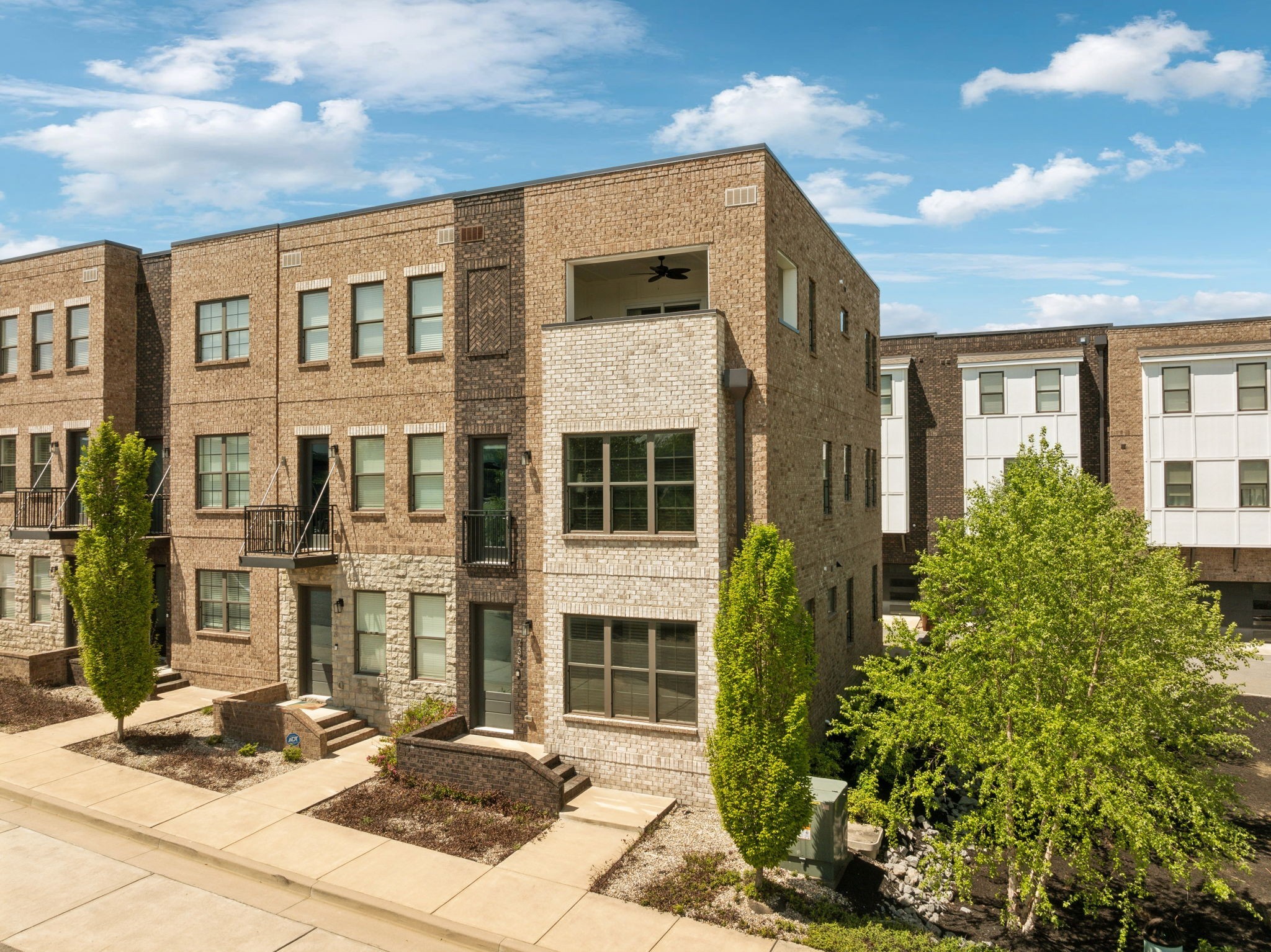 Madison, Tennessee 37115, United States, 3 Bedrooms Bedrooms, ,3 BathroomsBathrooms,Residential,Active,144265