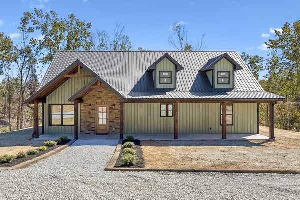2471 HWY 438, CENTERVILLE, TN 37033 - Image 4eec423b4436a0cd9122aa01766332cc/3338760109