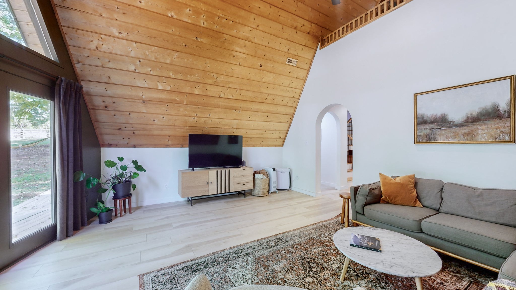 2235 Rock Springs Rd