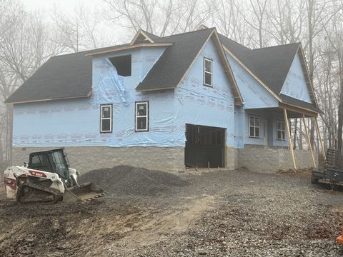 2148 Street Place Loop Monterey TN 38574