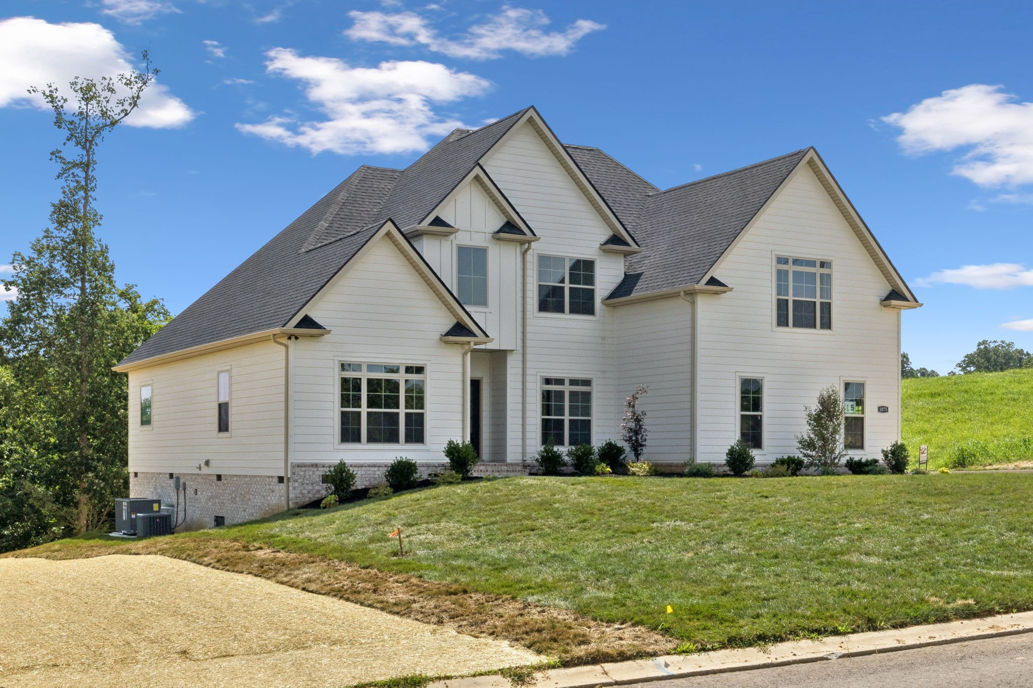 1075 Linder Ridge Drive