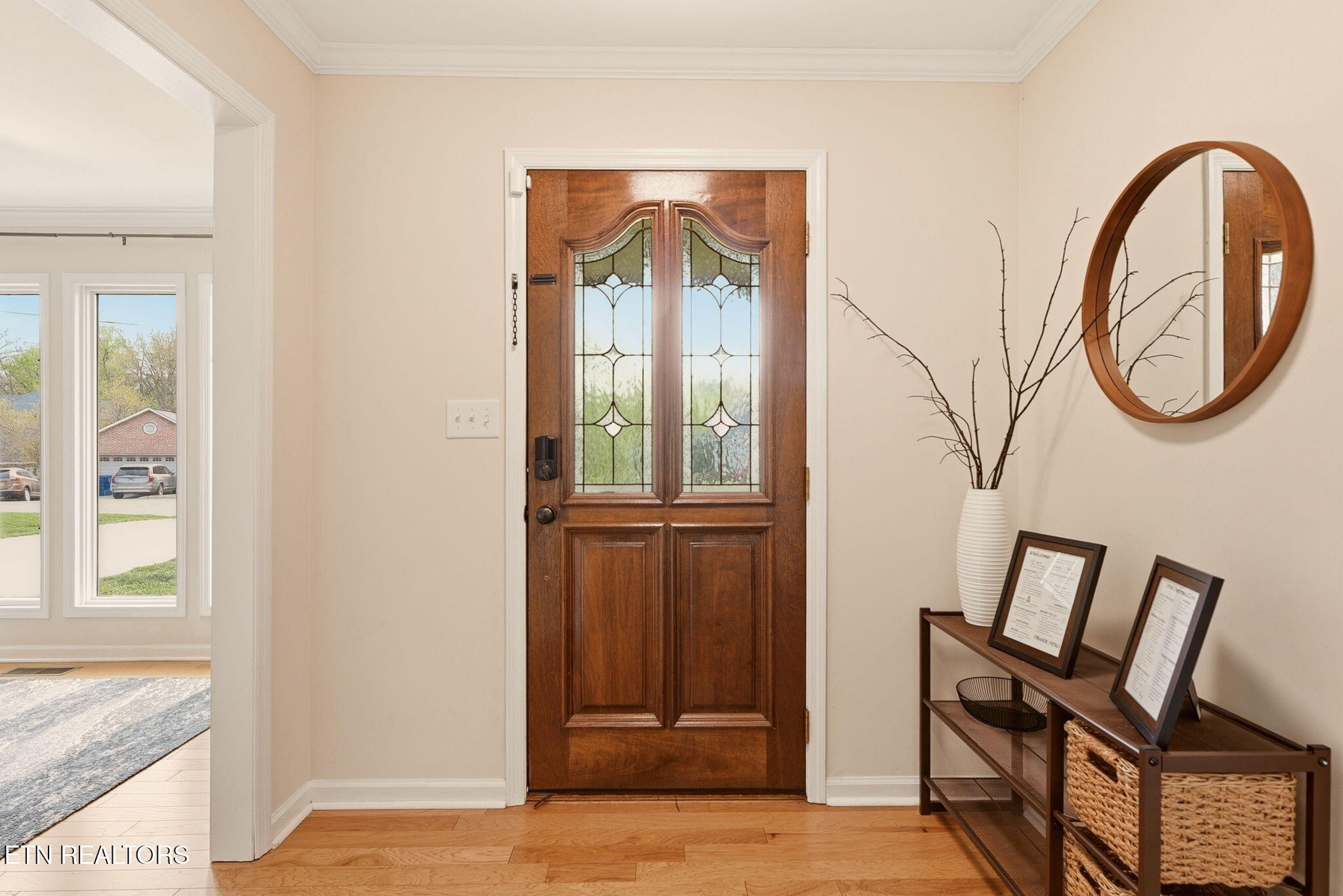3205 Roanoke Circle