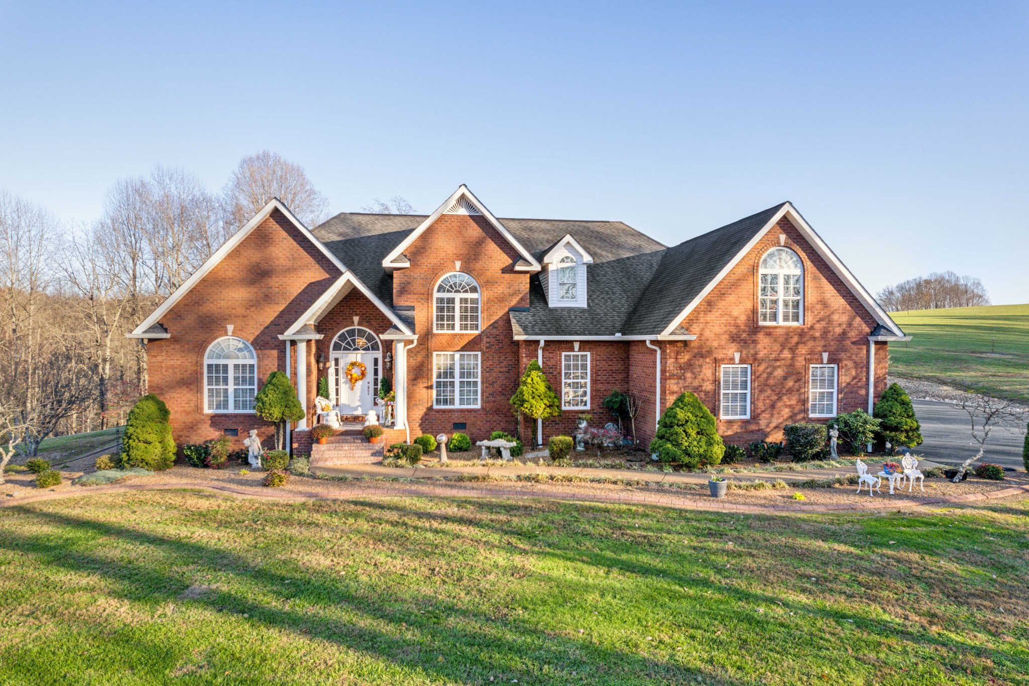 5728 Highway 52 E