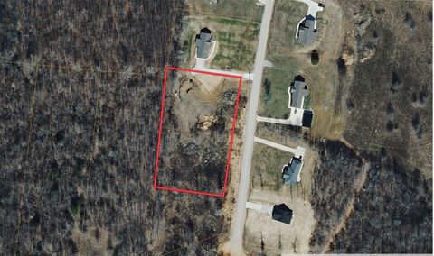 350 Kelsie Cir Summertown TN 38483