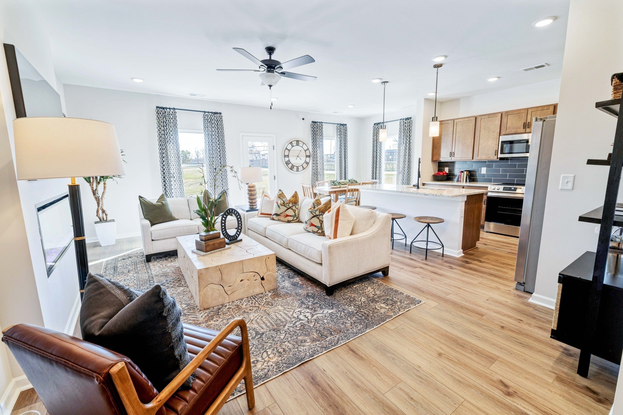 133 Yarrow Loop