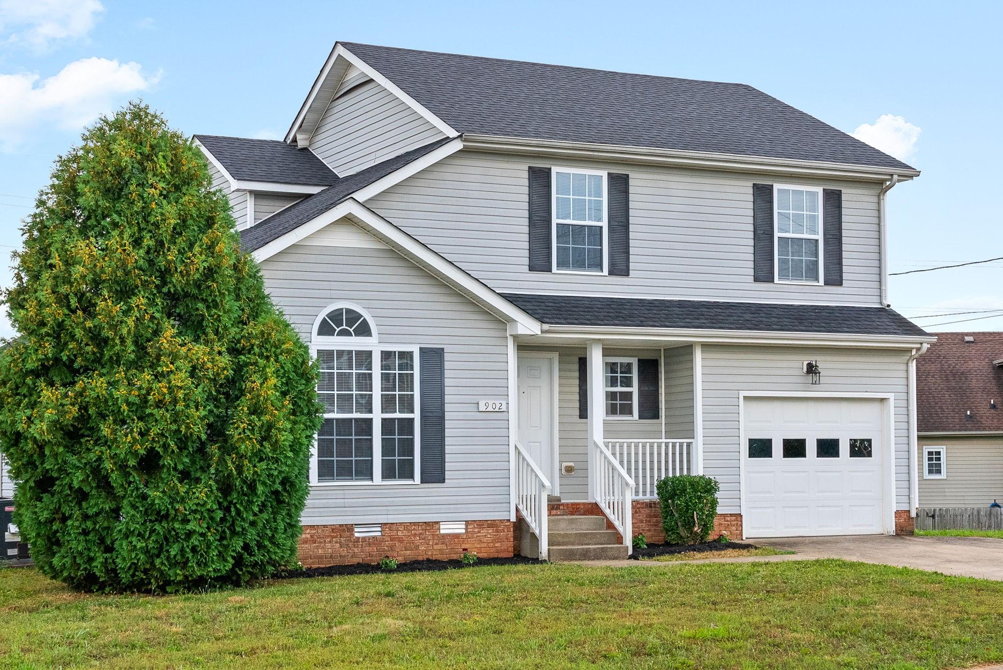 Clarksville, Tennessee 37042, United States, 3 Bedrooms Bedrooms, ,3 BathroomsBathrooms,Residential,Pending,183064