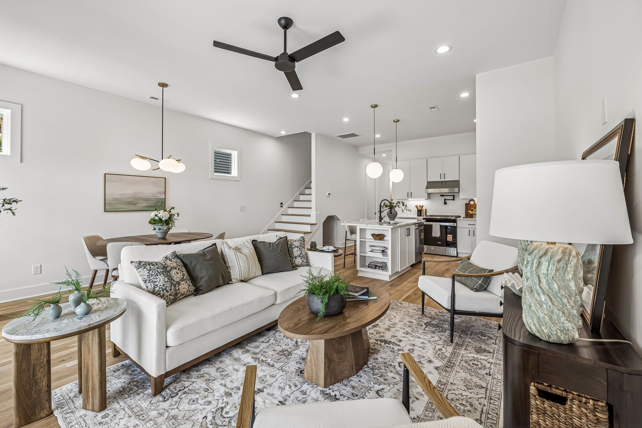 3-bed listing at 1714a River Dr, Nashville