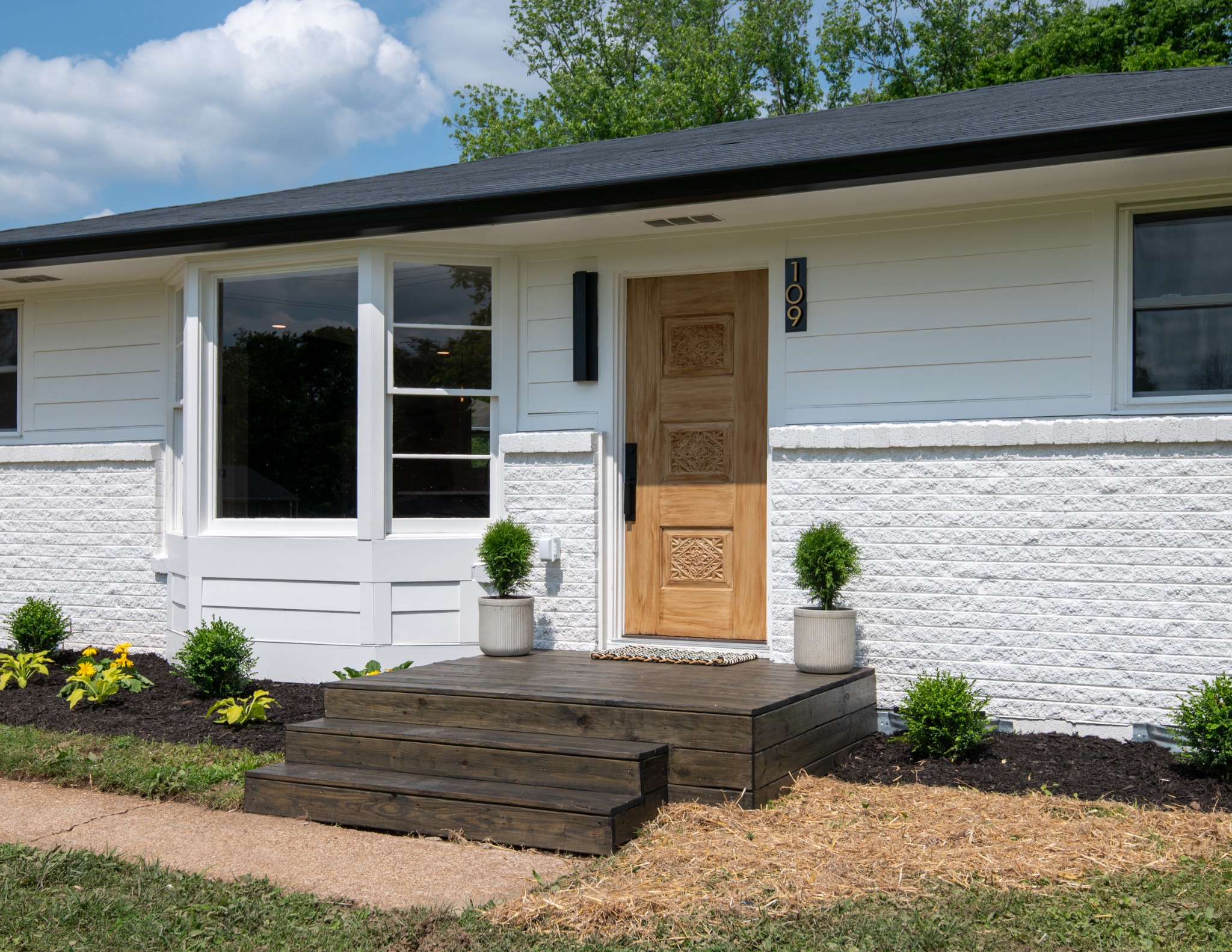 109 Arta Dr