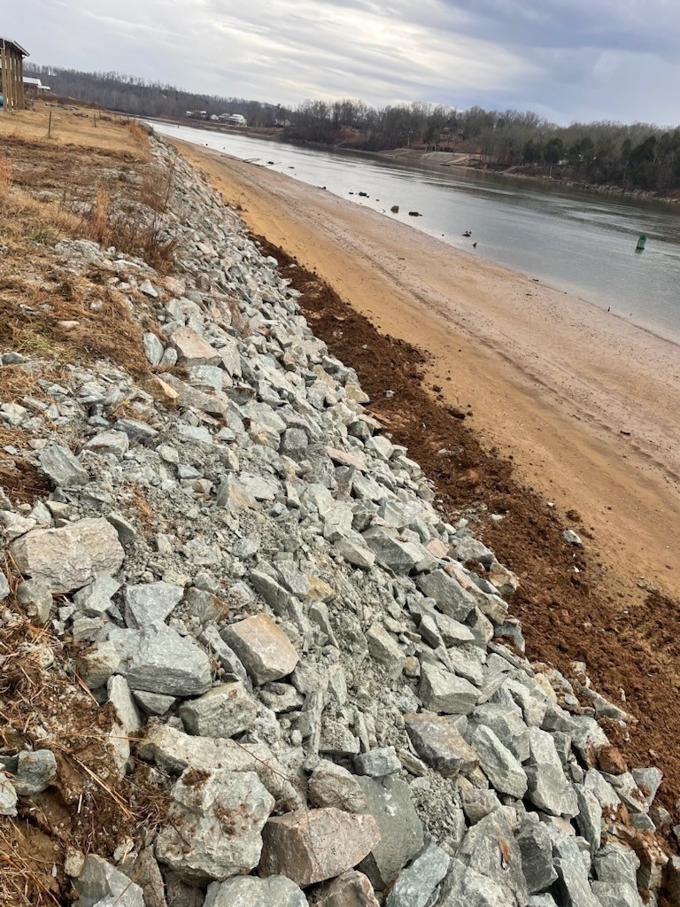 2027 Hardin Bottom River Rd