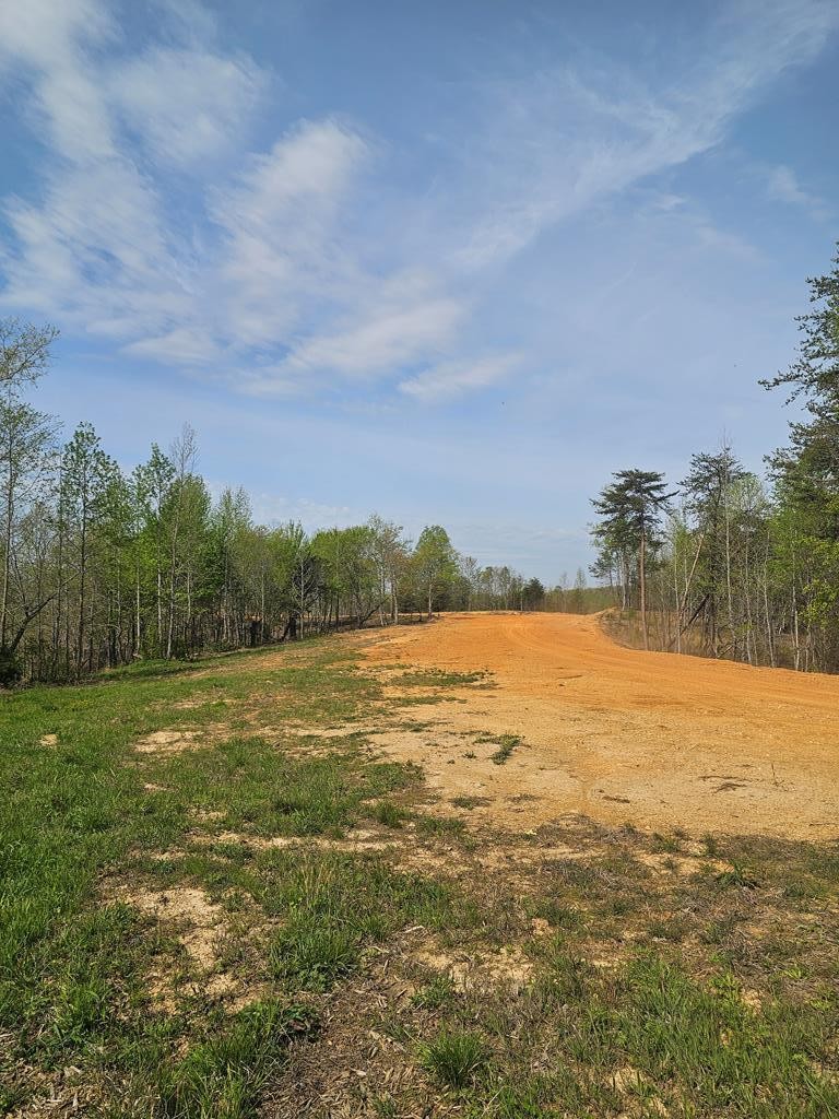 2530 Standing Stone Hwy