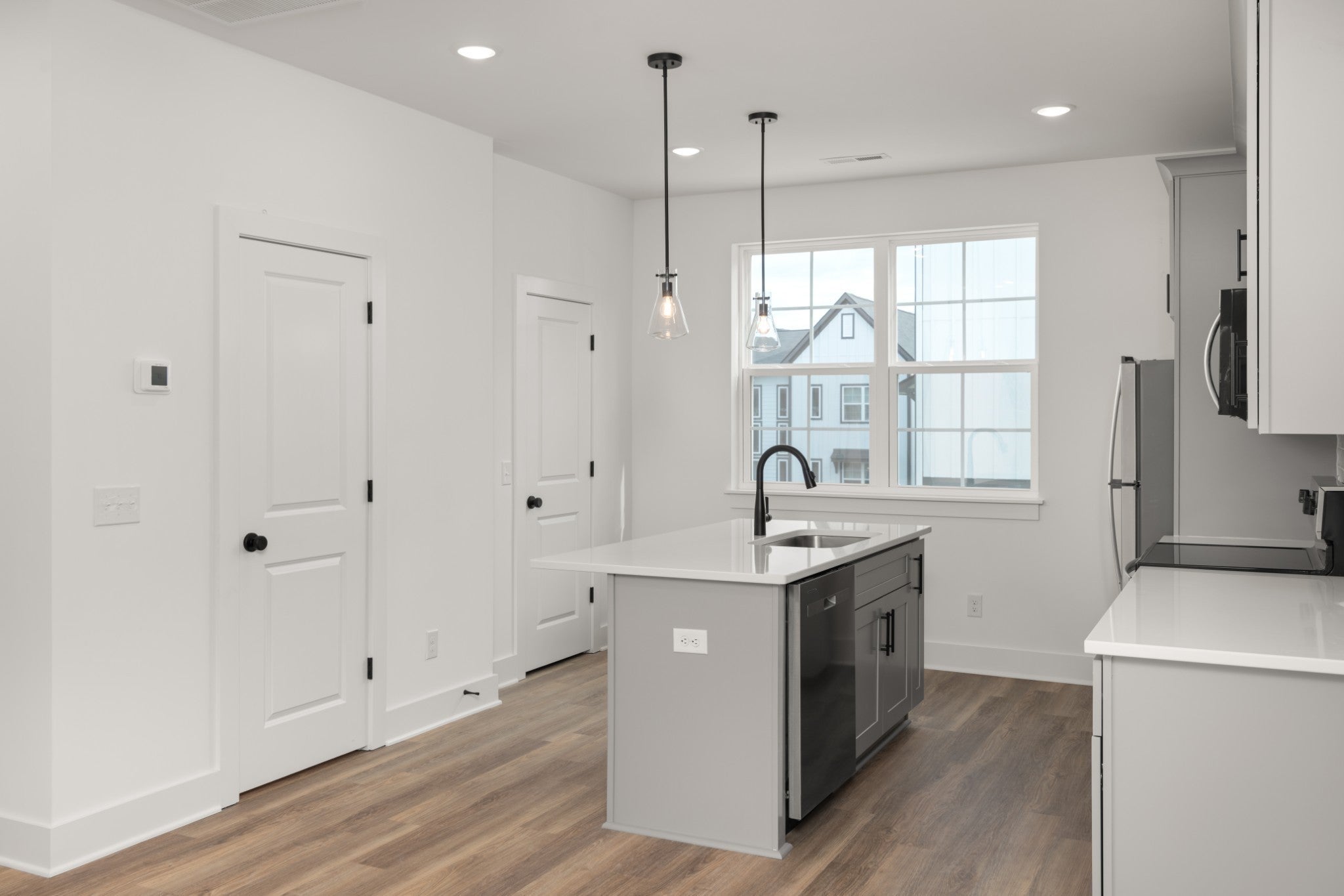 700 N DuPont Ave #209