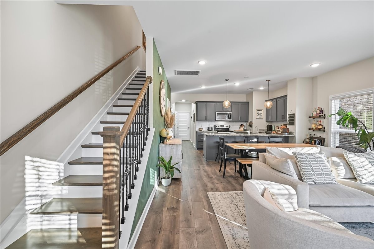 342 Lakeside Park Dr A