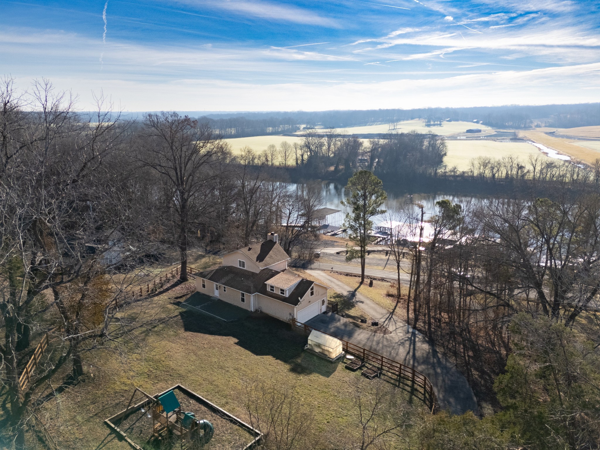 1176 Seven Mile Ferry Rd N