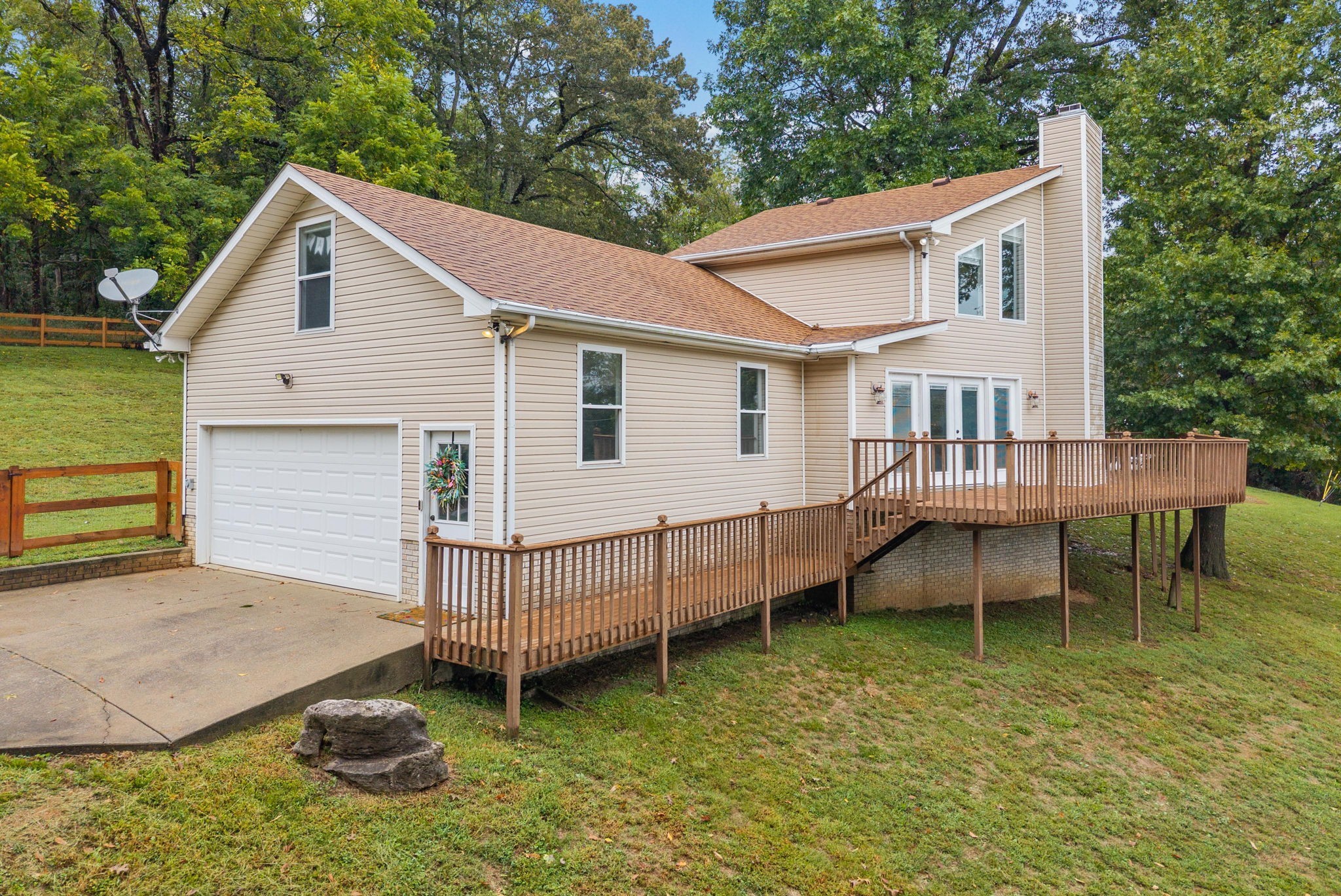 1176 Seven Mile Ferry Rd N