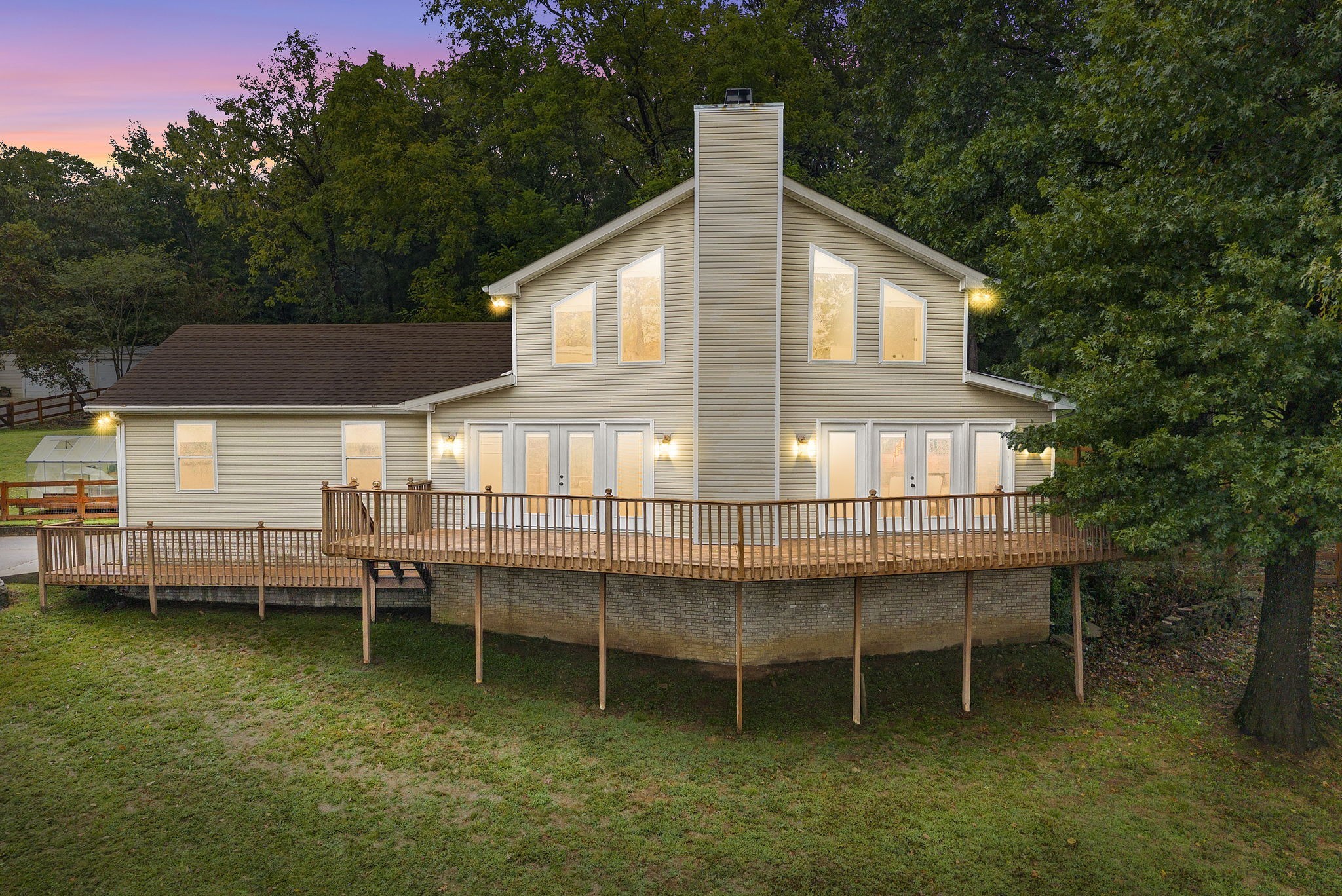 1176 Seven Mile Ferry Rd N