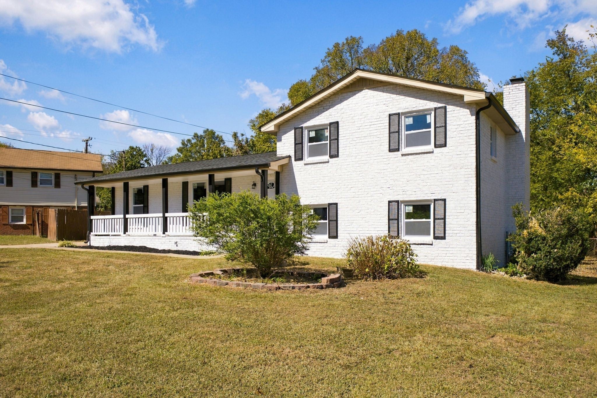 2945 Edge Moor Dr