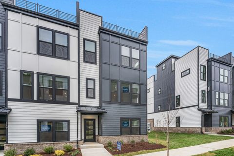 213 Harmony Aly Nashville TN 37207