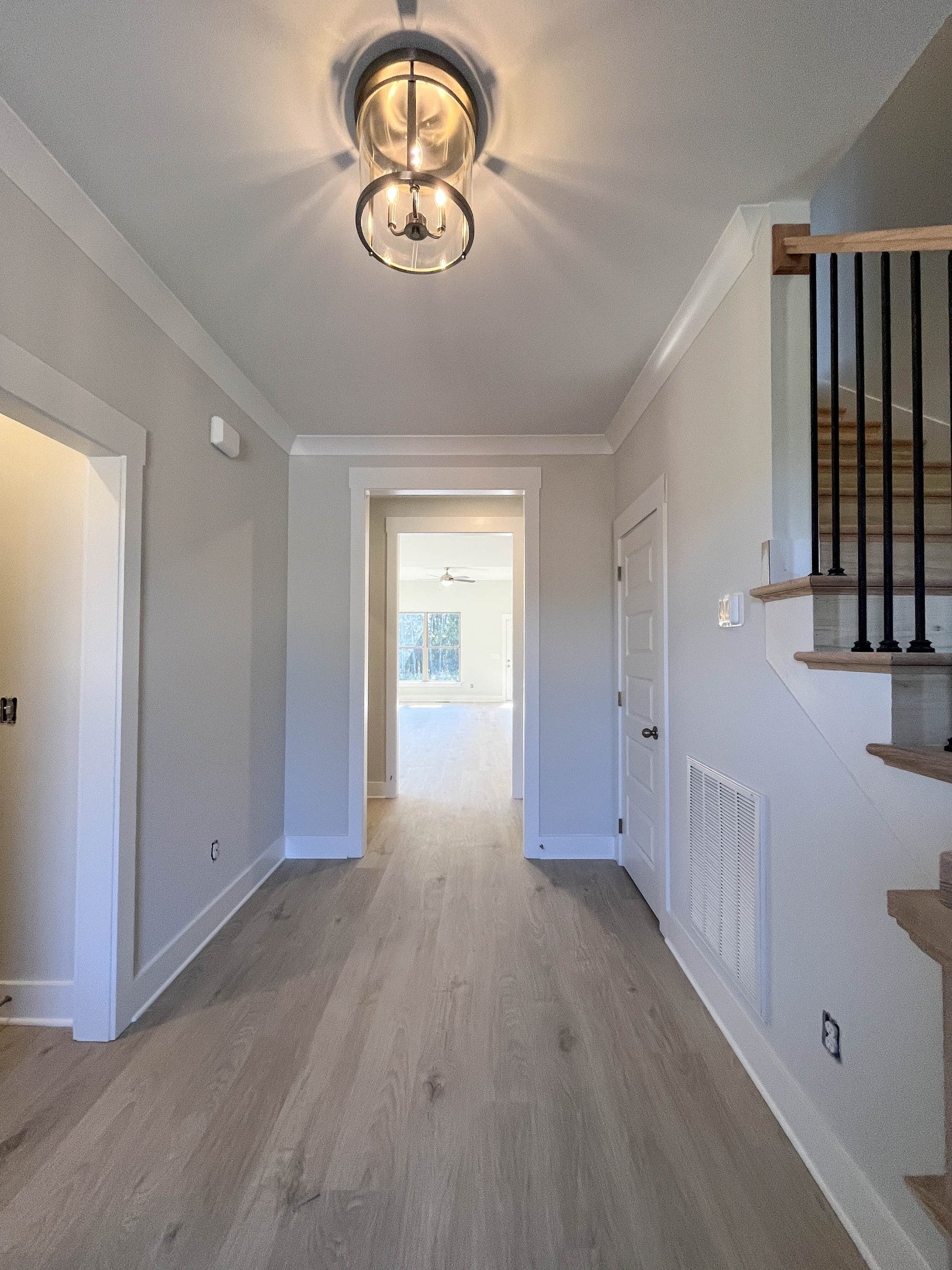 323 Goodwin Ln